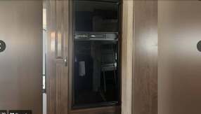 2017 Thor Industries Chateau 31E, $ 69,986