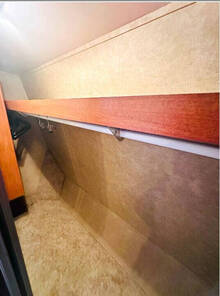 2011 Heartland Big Country 3355RL, $ 16,986