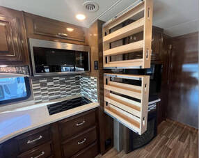 2019 Thor Industries Palazzo, $ 141,986