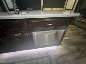 2018 Forest River Riverstone Legacy 38MB, $ 75,986