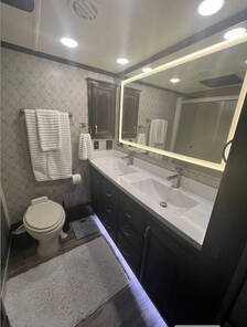 2018 Forest River Riverstone Legacy 38MB, $ 75,986