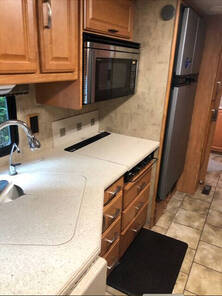 2007 Winnebago Journey 36G, $ 61,986