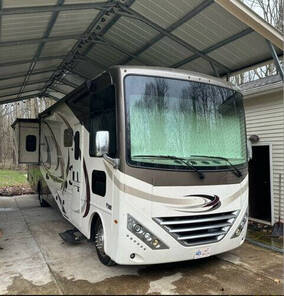 2017 Thor Hurricane 35M, $ 62,986