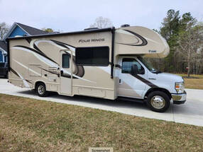 2020 Thor Four Winds 27R, $ 69,986