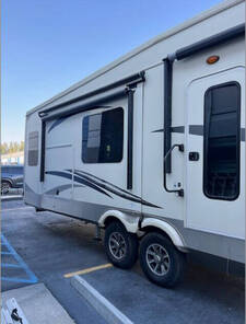 2018 Forest River Palomino Columbus 378MB, $ 43,986