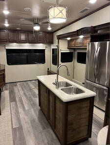2018 Forest River Palomino Columbus 378MB, $ 43,986