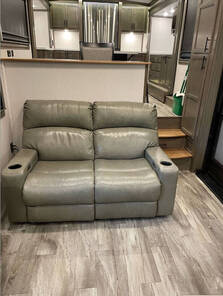 2021 Forest River Riverstone Legacy 42FSKG, $ 92,986