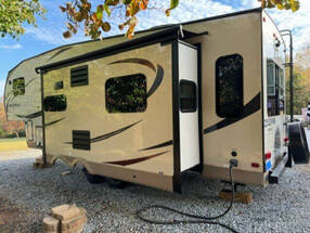 2017 Forest River Rockwood 8289WS, $ 25,986