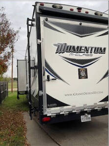 2016 Grand Design Momentum 348M, $ 42,986