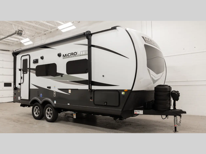 2026 Forest River Flagstaff Micro Lite 21FBRS, $ 0