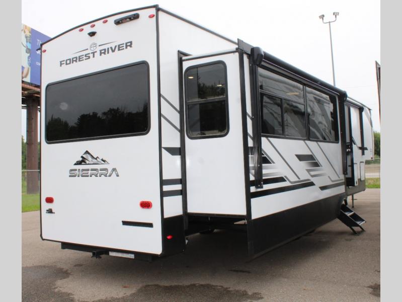 2026 Forest River Sierra 3900HBLR, $ 0