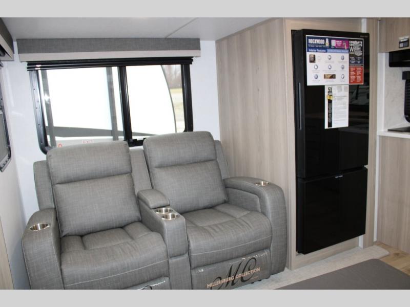 2025 Forest River Rockwood Ultra Lite 2619FK, $ 59,639