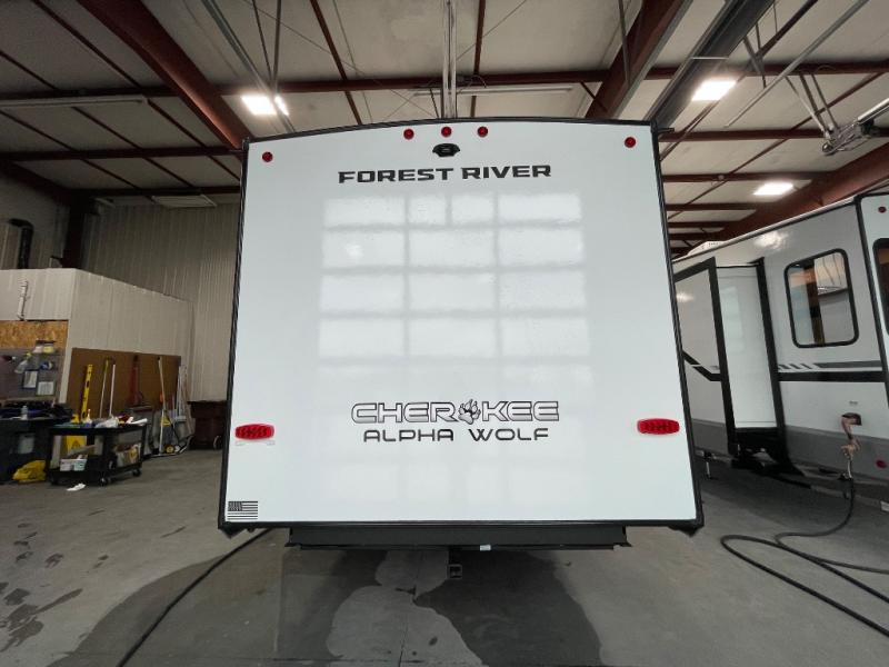 2025 Forest River Cherokee Alpha Wolf 280QBS, $ 56,908