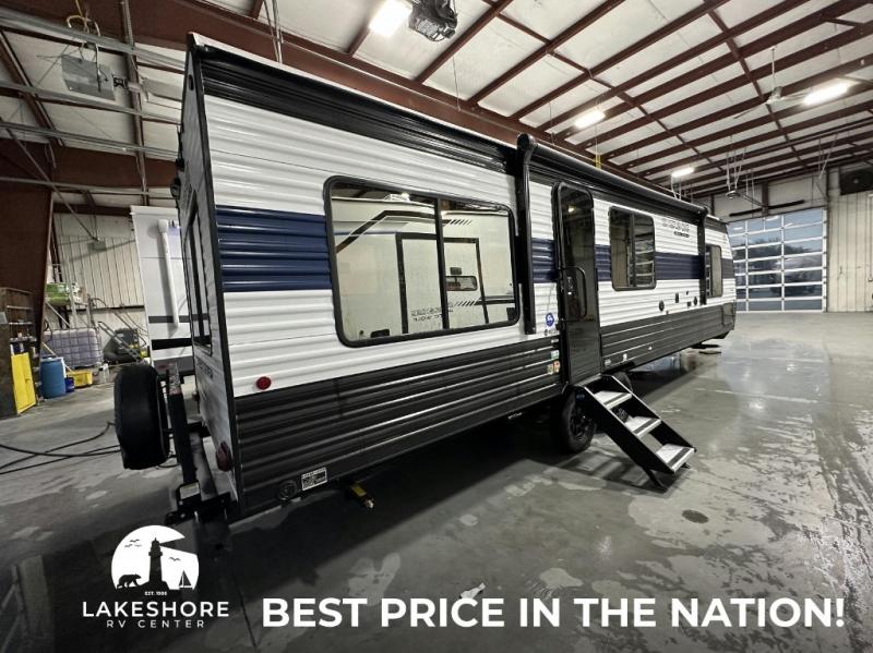 2025 Forest River Cherokee Grey Wolf 27LH, $ 48,849