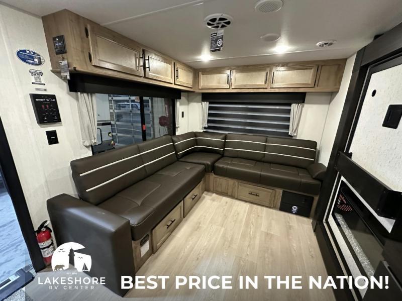2025 Forest River Cherokee Grey Wolf 27LH, $ 48,849