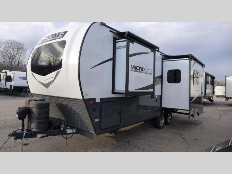 2025 Forest River Flagstaff Micro Lite 25SRK, $ 51,496