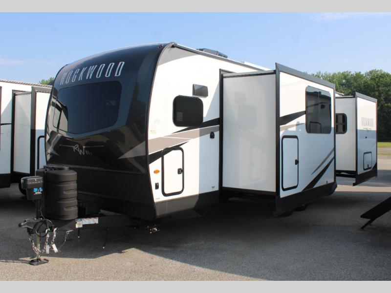 2025 Forest River Rockwood Ultra Lite 2619FK, $ 59,205
