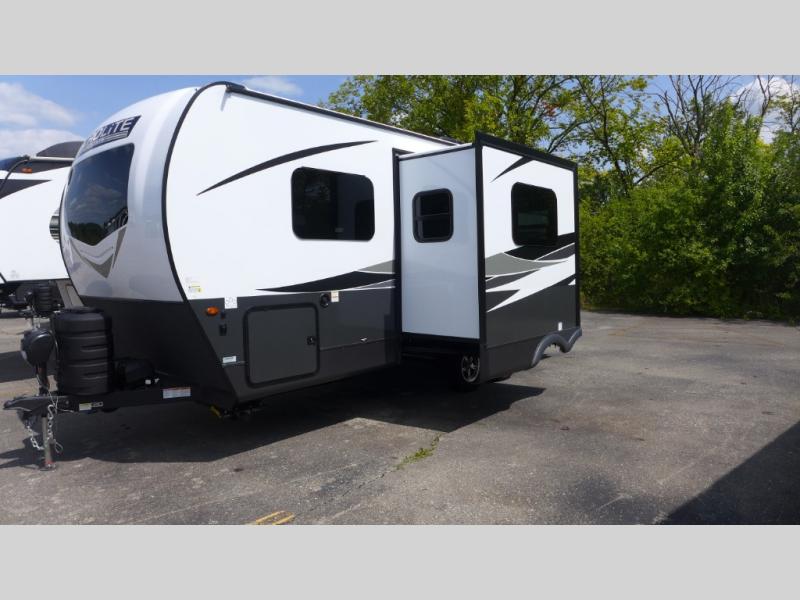 2025 Forest River Flagstaff Micro Lite 22FBS, $ 47,278