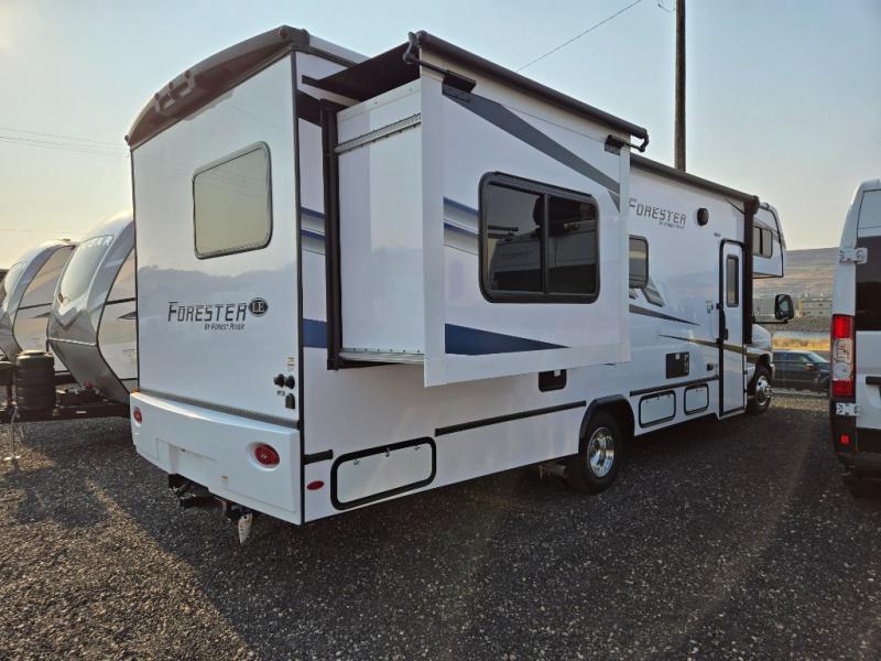 2025 Forest River Forester LE Ford Chasis 2551DSLE, $ 104,990