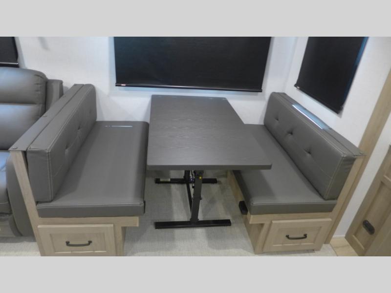2025 Forest River Flagstaff Super Lite 26FKBS, $ 57,349