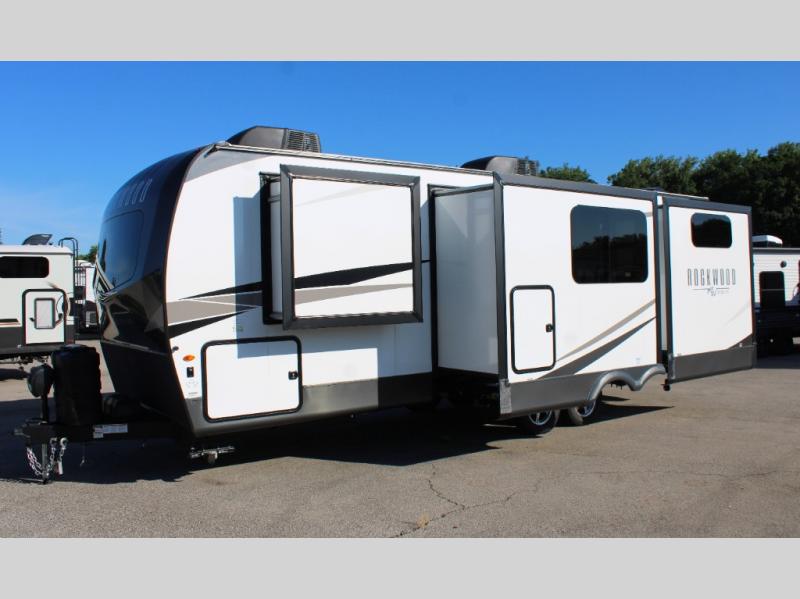2024 Forest River Rockwood Ultra Lite 2616BH, $ 39,990