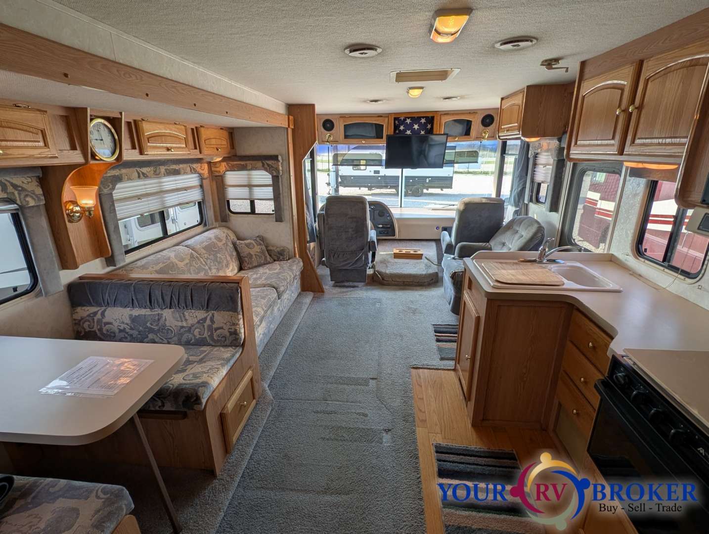 2000 Georgie Boy Landau 3301, $ 17,900