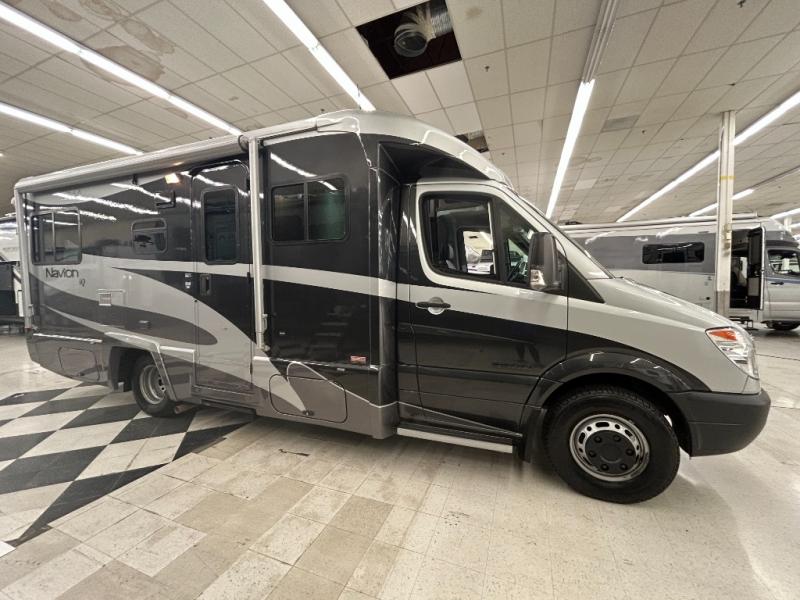 2008 Itasca Navion M24DL, $ 67,990