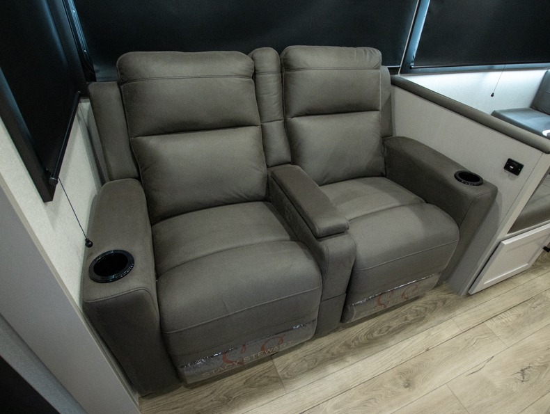 2026 Jayco Jay Feather 25RB, $ 56,110