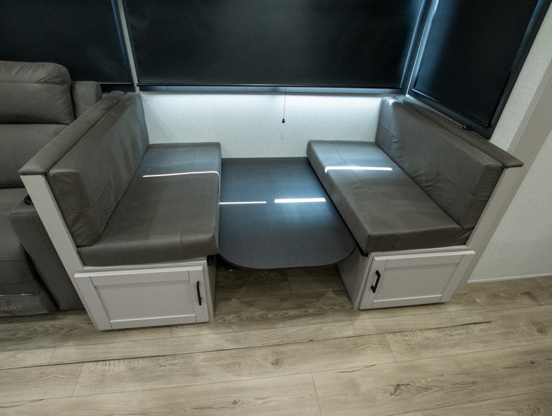 2026 Jayco Jay Feather 25RB, $ 56,110