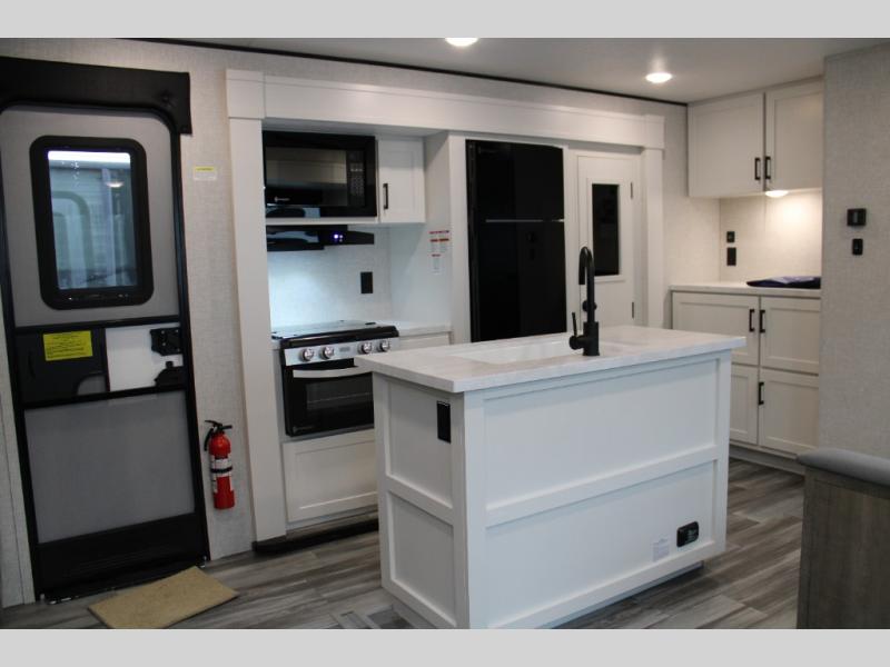 2025 Jayco Jay Flight SLX 333BTS, $ 53,986