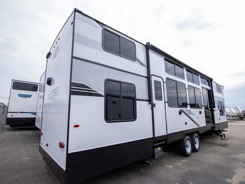 2025 Jayco Jay Flight Bungalow JayLoft, $ 95,506