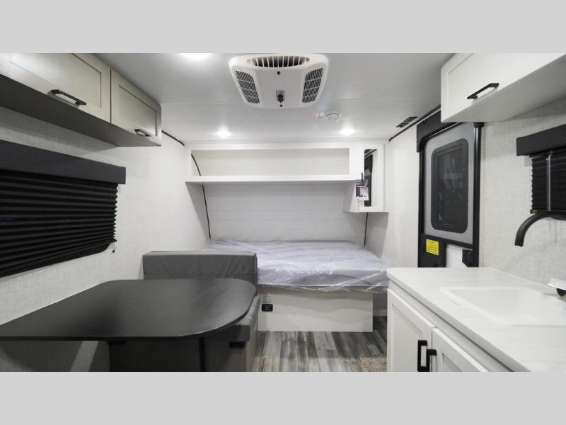 2025 Jayco Jay Feather Air SL 17BHSL, $ 24,743