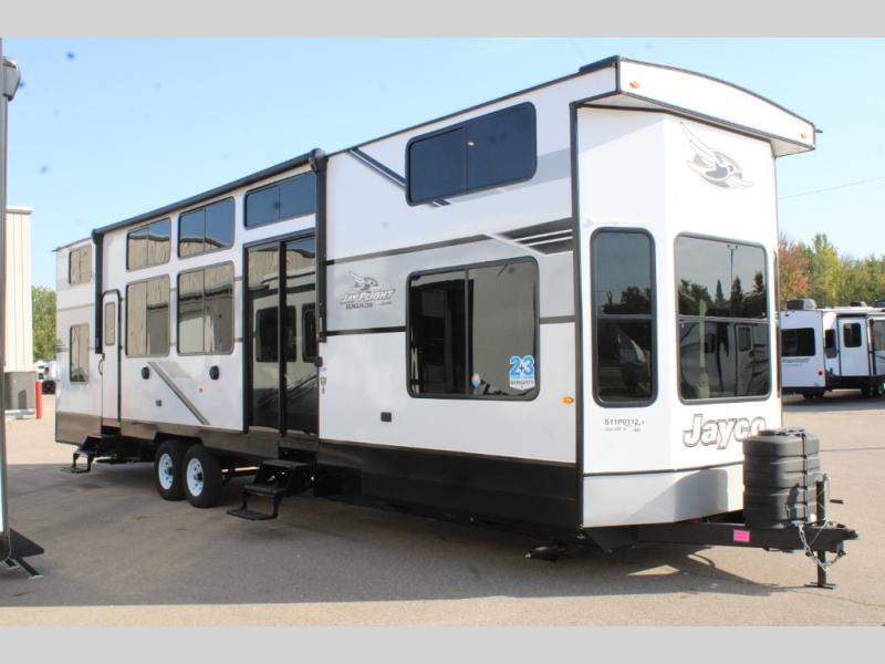 2025 Jayco Jay Flight Bungalow JayLoft, $ 95,506