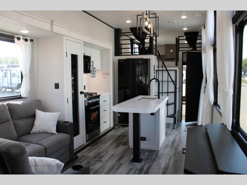 2025 Jayco Jay Flight Bungalow JayLoft, $ 95,506