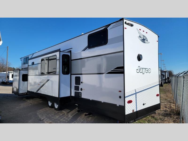 2025 Jayco Jay Flight Bungalow JayLoft, $ 62,990
