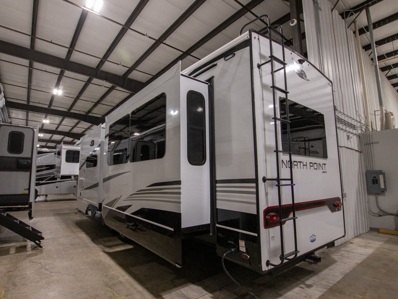 2025 Jayco North Point 381CKRE, $ 143,604