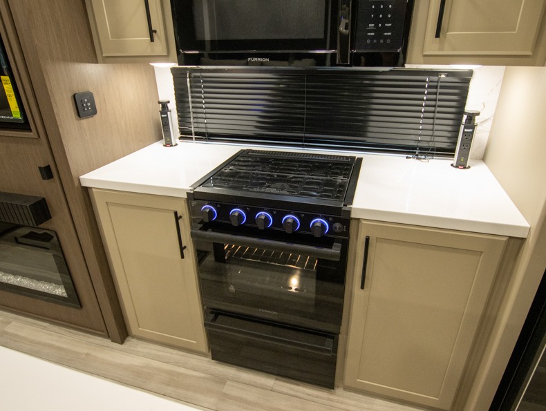 2026 Keystone Cougar 316RLS, $ 84,265