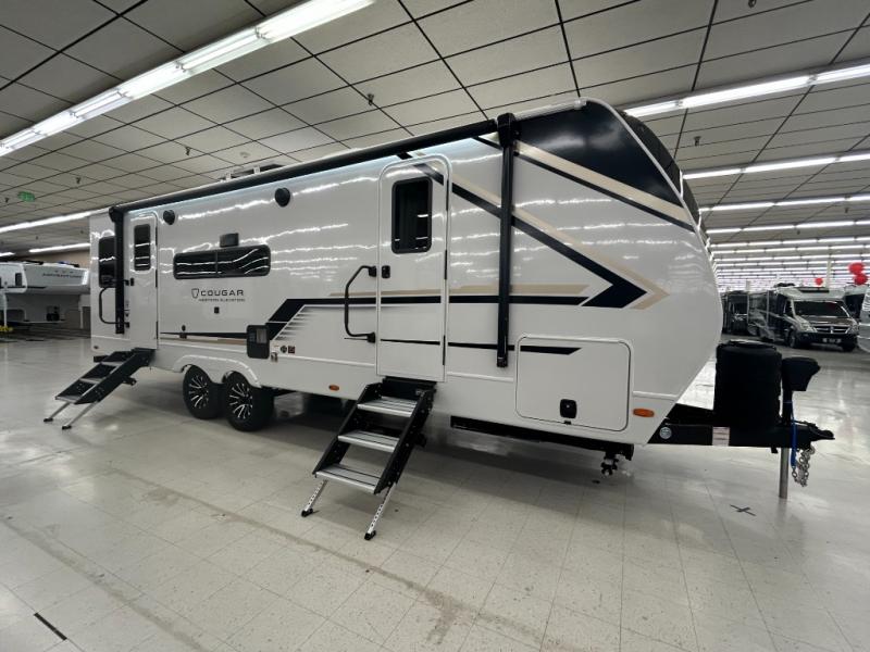 2026 Keystone Cougar Half-Ton (Travel Trailer) 25R, $ 55,914