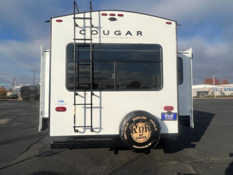 2025 Keystone Cougar Half-Ton (Travel Trailer) 29R, $ 58,990