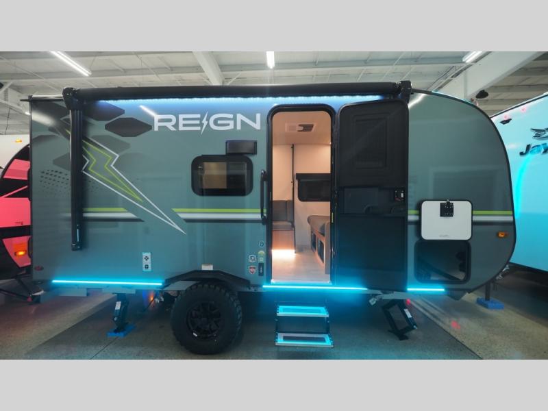 2025 Keystone Reign 15RB, $ 23,990