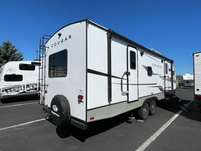 2025 Keystone Cougar Half-Ton (Travel Trailer) 25F, $ 53,990