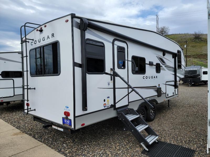 2024 Keystone Cougar Half-Ton (Fifth Wheel) 24RDS, $ 59,990