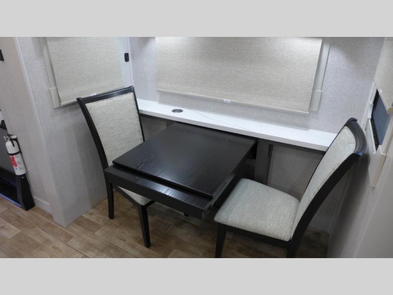 2025 Redwood Redwood 415RD, $ 0
