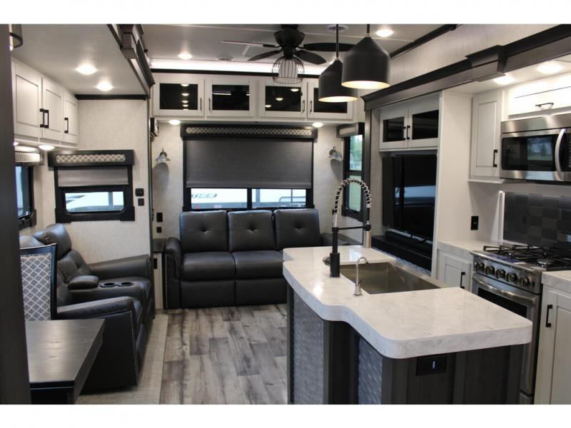 2023 Redwood Redwood RW3401RL, $ 99,990