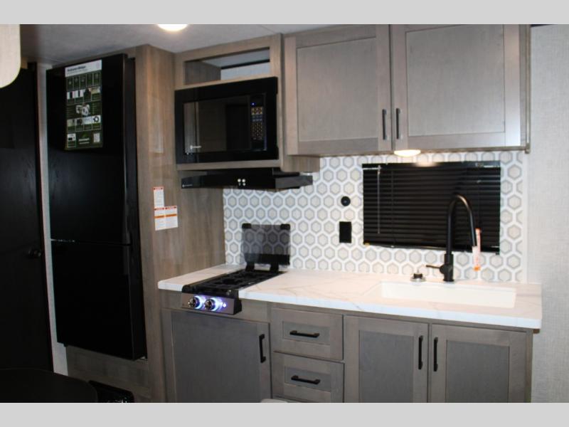 2025 Starcraft Autumn Ridge 182RB, $ 28,216