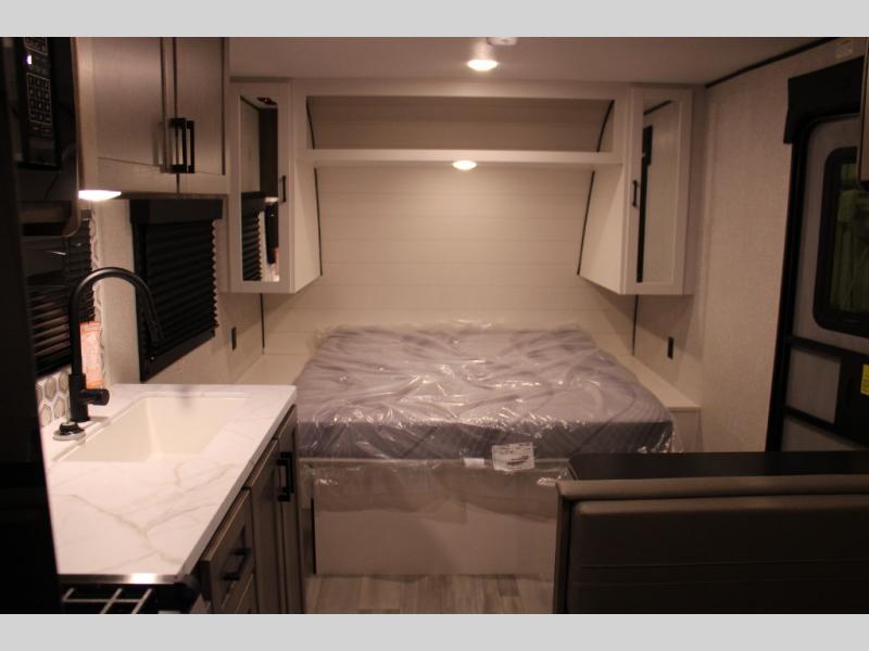 2025 Starcraft Autumn Ridge 182RB, $ 28,216