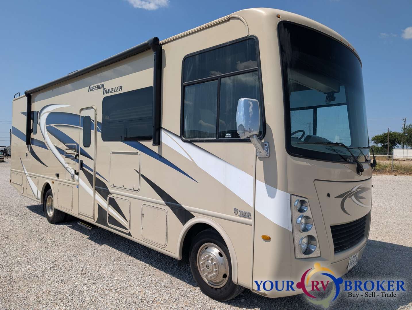2021 Thor Motor Coach Freedom Traveler A32, $ 79,900