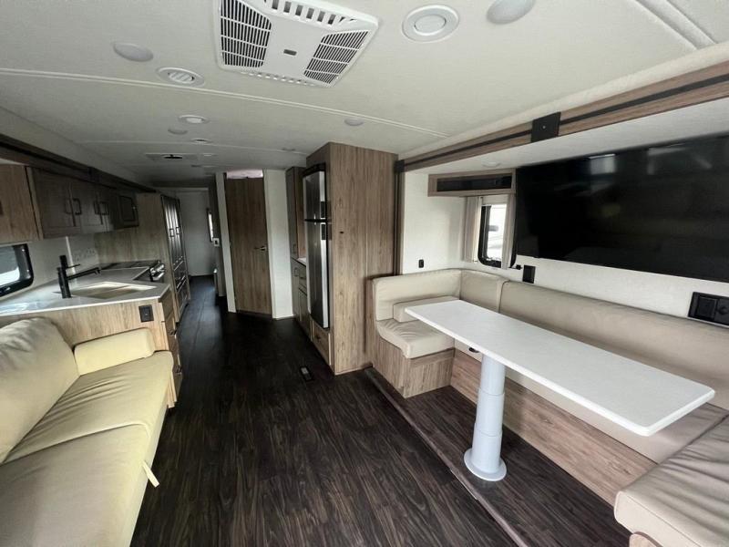 2024 Winnebago Vista 34R, $ 169,990