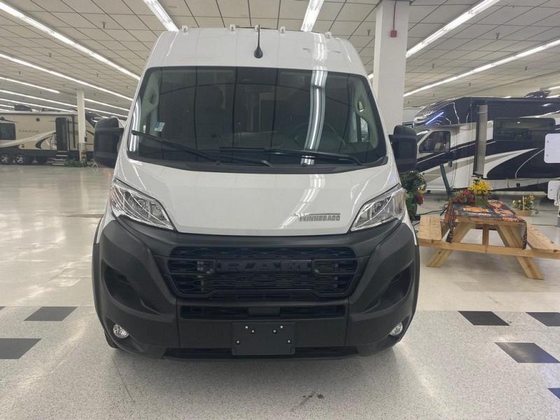 2024 Winnebago Solis Pocket 36B, $ 99,990
