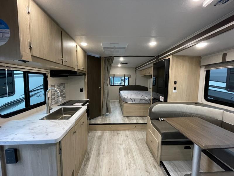 2025 Coachmen Leprechaun 230FS Ford - 350, $ 102,990